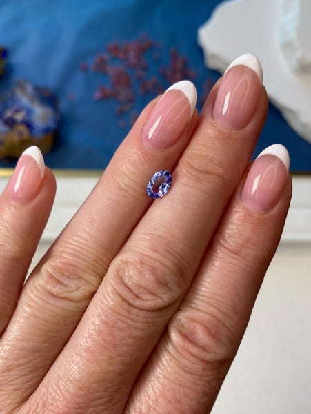 $1RES ~ $1200 Buy Now * 0.80ct Tanzanite Carousel 2
