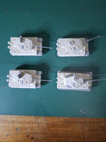 15mm FOW Tiger 1 X 3 , and King Tiger Carousel 1