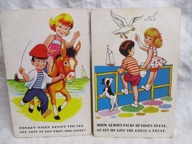 Children Seaside - Artist Comic Postcard - PC 3374 Carousel 1