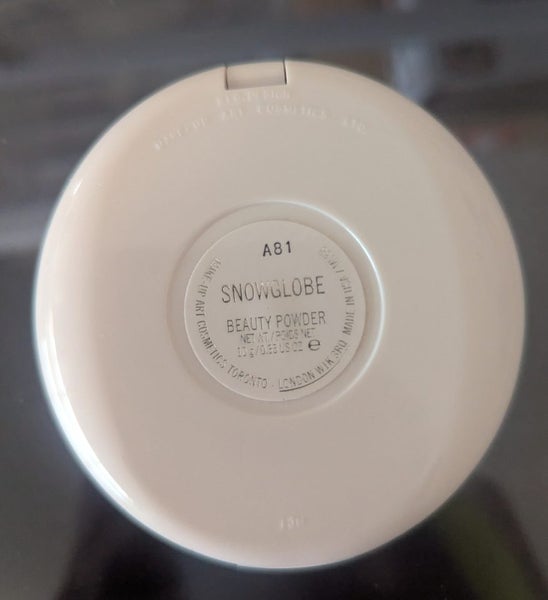 MAC Limited Edition Beauty Powder "Snowglobe" Carousel 3