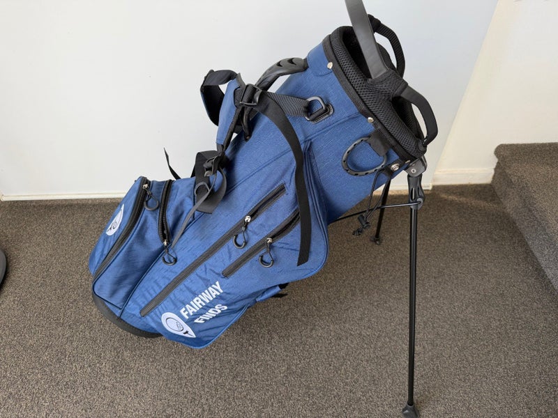 Fairway Finds Golf Carry Bag – Blue | Lightweight | Brand New Carousel 1