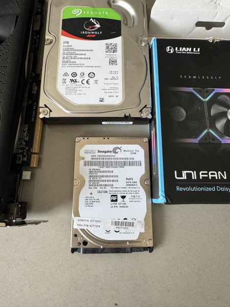 Pc parts graphics card and hhd Carousel 2