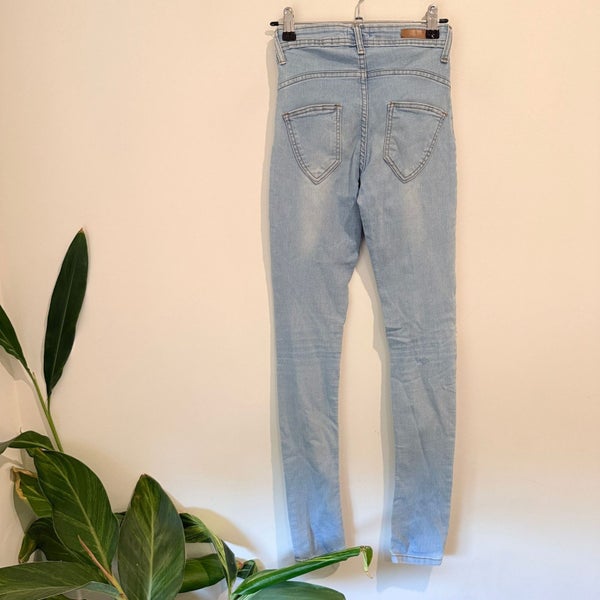 IQ Ladies Distressed Skinny Jeans - Light Wash - 28 Carousel 7