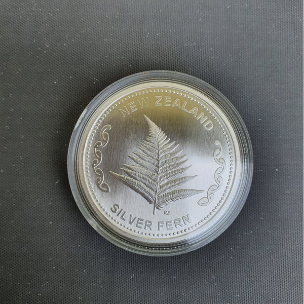 New zealand silver fern 1 once Carousel 3