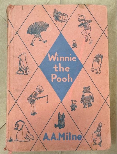 Canadian First Edition Winnie the Pooh Carousel 1