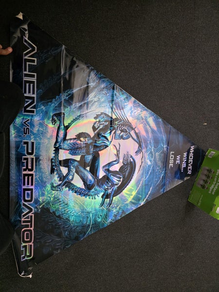 Alien & Predator - Vinyl Sticker - Collectable Carousel 3