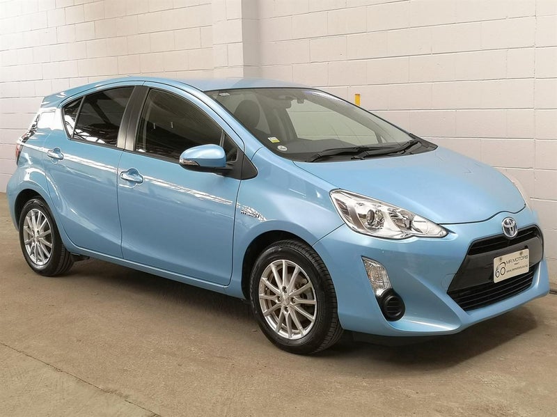 2015 Toyota Aqua Facelfit G spec black trim Cha...