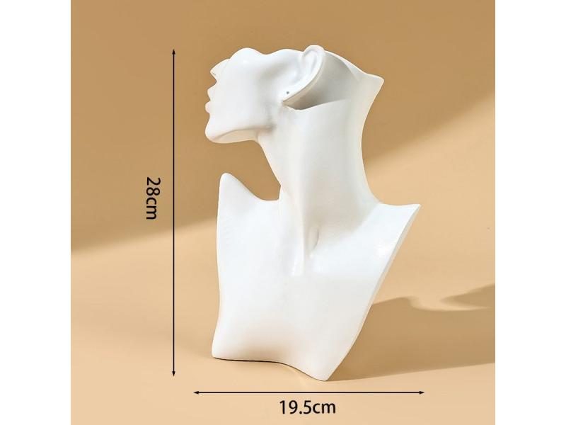 Resin Jewelry Display Bust Pendant Necklace Earring Holder Carousel 1