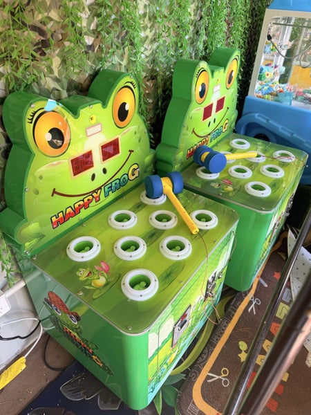 Hammer Frog Games x2 Carousel 1