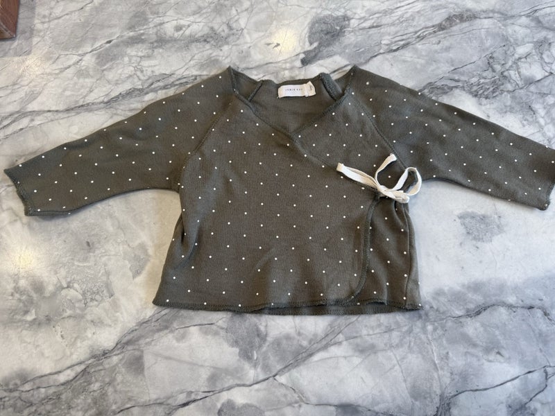 Jamie kay wrap top - size 3-6m Carousel 1