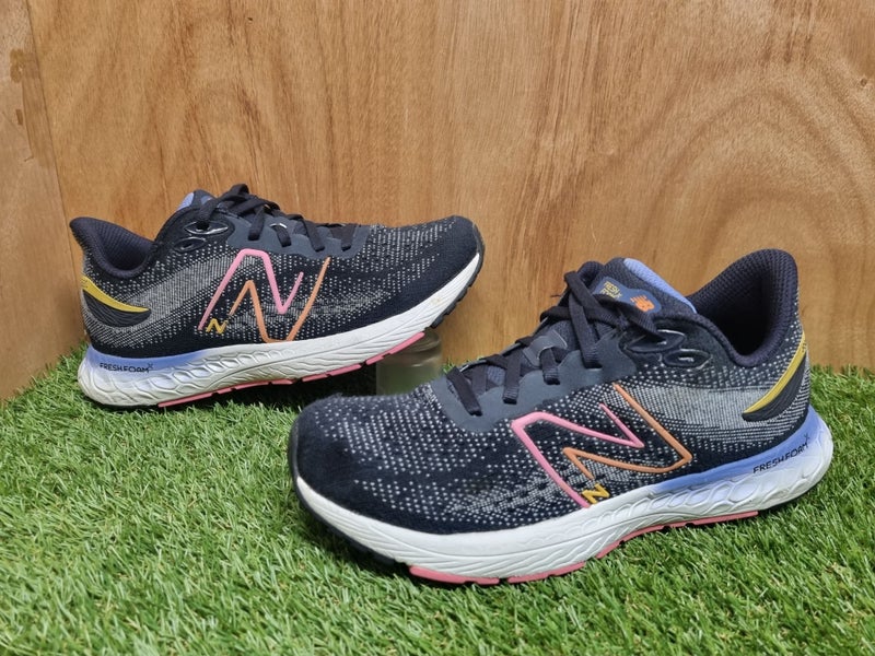 New Balance 880 V12 Running Shoes Youth US 6.5 - Very Good Condition Carousel 1