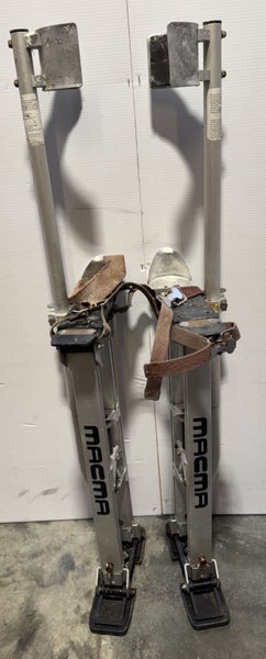 Macma Plastering Stilts Carousel 2