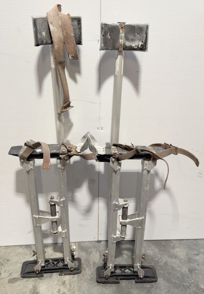 Macma Plastering Stilts Carousel 4