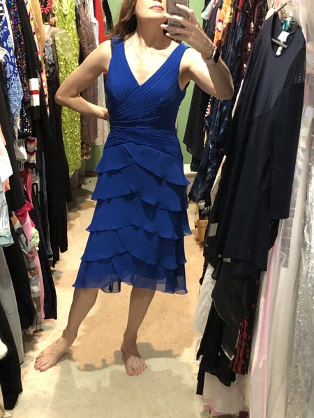 LAURA K Scalloped Cocktail Dress size 12 AS NEW Carousel 1