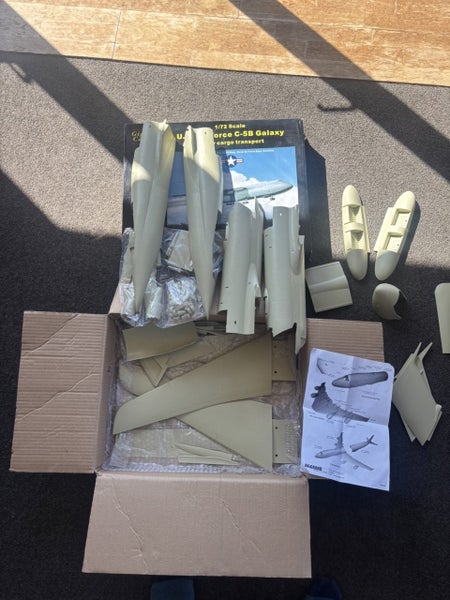 1/72 C-5B Galaxy from Anigrand Carousel 2