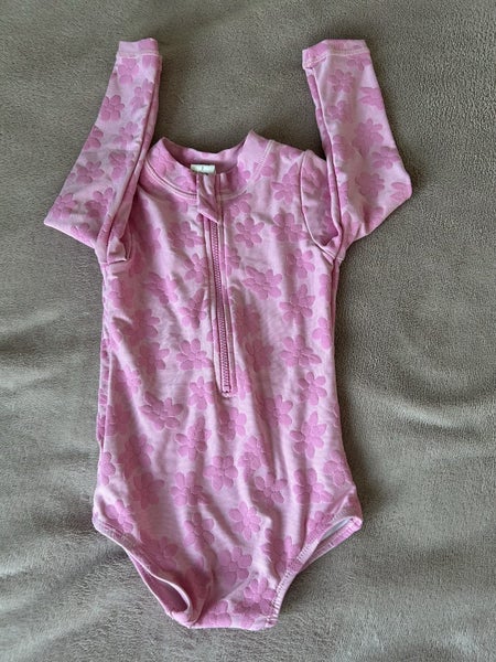 Cotton on Baby togs 12-18 months girls Carousel 1