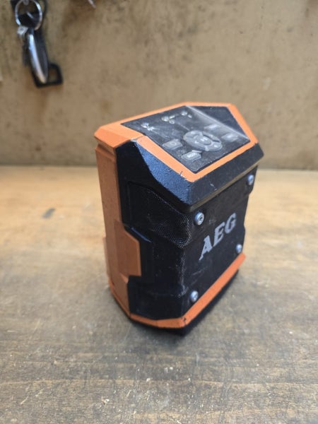 AEG 18V Bluetooth Speaker Carousel 2