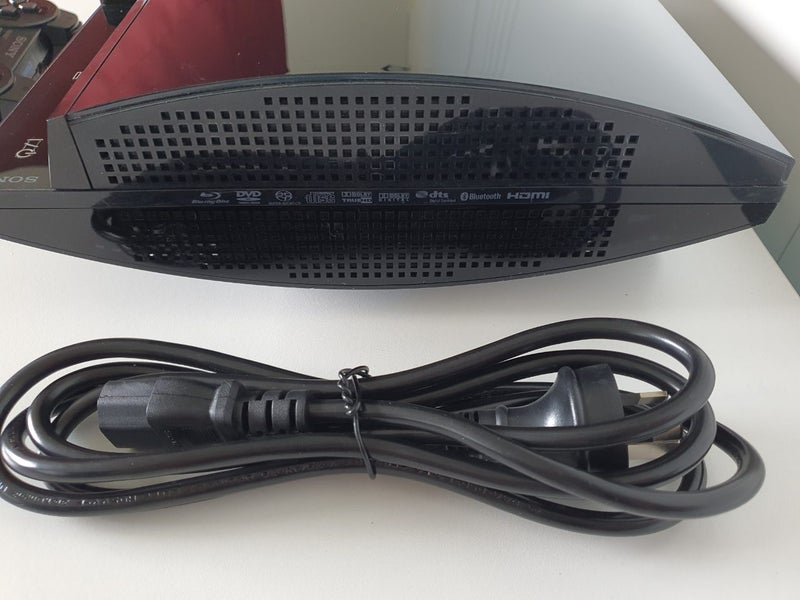 PlayStation 3 Backwards Compatible - 60nm Frankenstein - Japanese Only CECHB00 Carousel 2