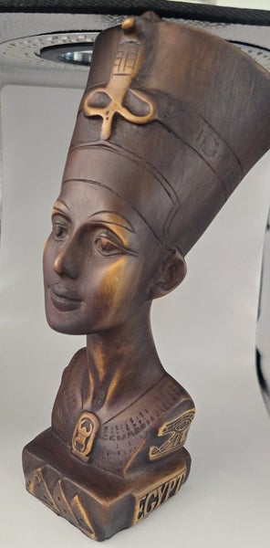 Egyptian Queen Nefertiti Carousel 1