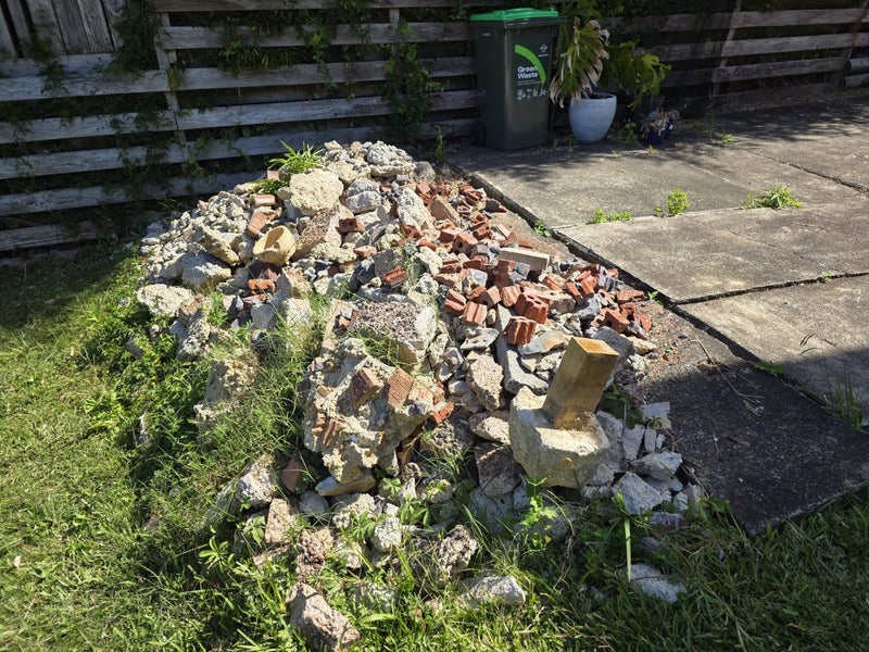 Free bricks / concrete / hard fill Carousel 2