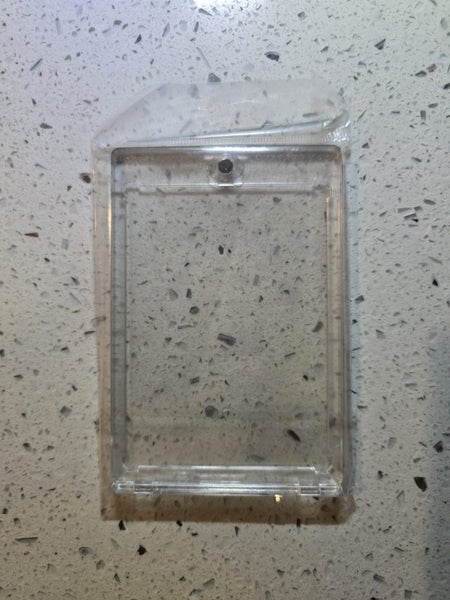 Magnetic 35PT Trading Card Holder Carousel 4