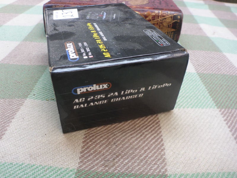 New Boxed Prolux AC 2-35 2A LiPo & LiFePo Balance Charger Carousel 9