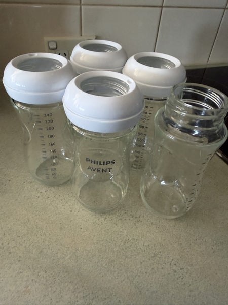 Bulk lot of baby things Carousel 1