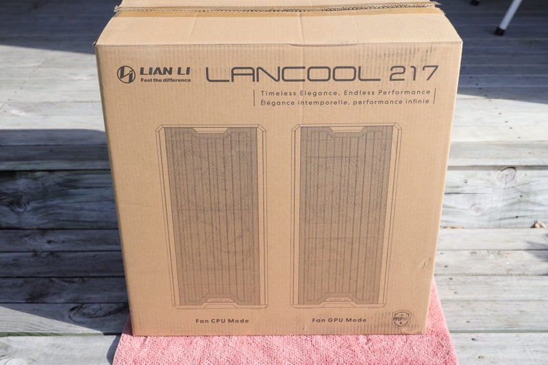 Lian Li Lancool 217 ATX Mid-Tower Computer Case – Black/Wood – New Carousel 6