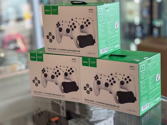 Hoco TV / PC Game Stick With 2x Wireless Controller, 20000 Classic Games GA31 Carousel 1