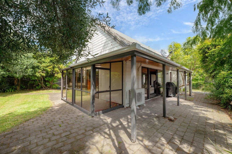 gallery carousel 19