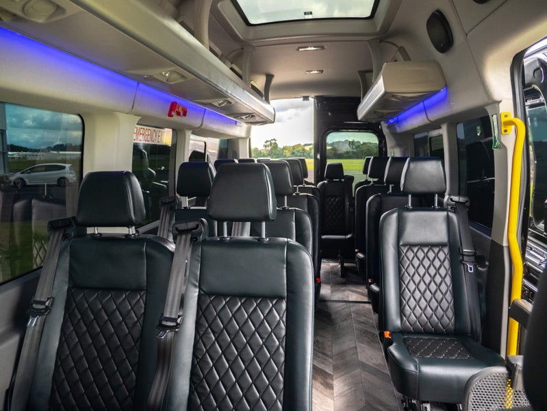 Luxury VIP Transport - Chauffeur Driven! Carousel 2