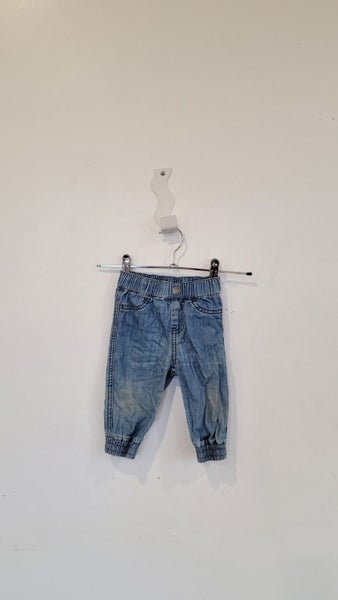 Country Road jeans (6-12M) Carousel 1