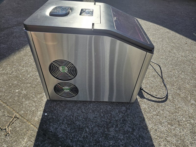 Icemaker Stainless Steel Carousel 2