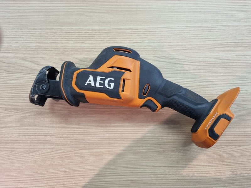 AEG 18V Reciprocating Saw, Brushless Sub Compact sawzall Carousel 1