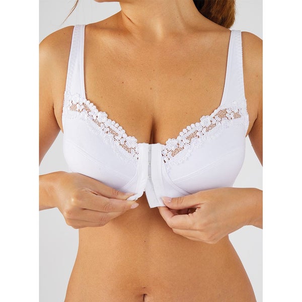 2 Pack Soft Spacer Bra - Size 20D - White Carousel 1