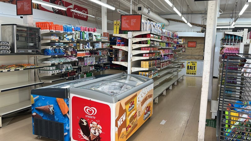 SUPERMARKET FOR SALE - FAR NORTH Carousel 1