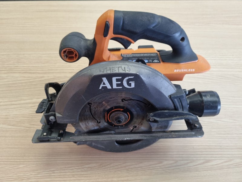 AEG 18v Circular saw 165mm A18CS57BL Carousel 1