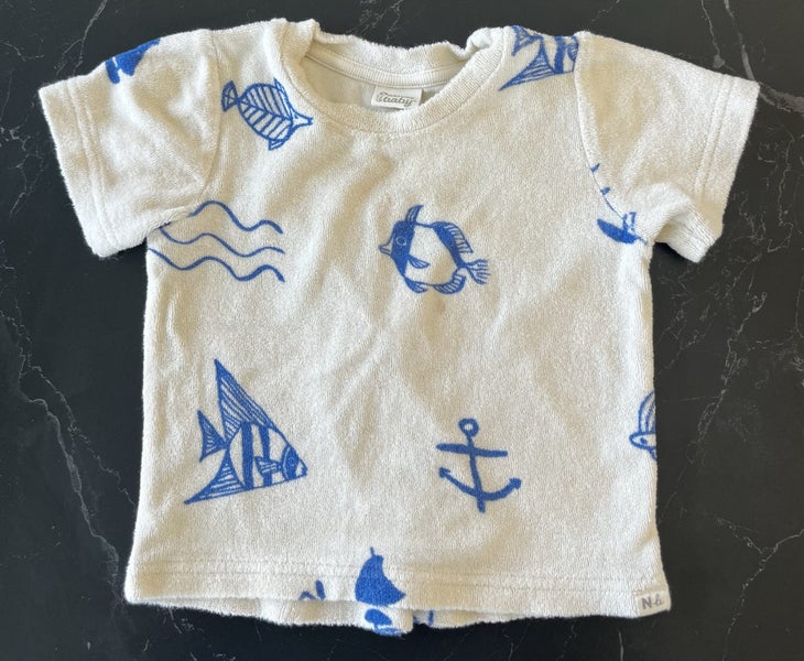 Nature baby top 6-12 months Carousel 1