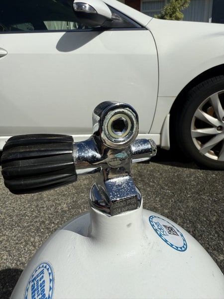 Dive tank Carousel 2