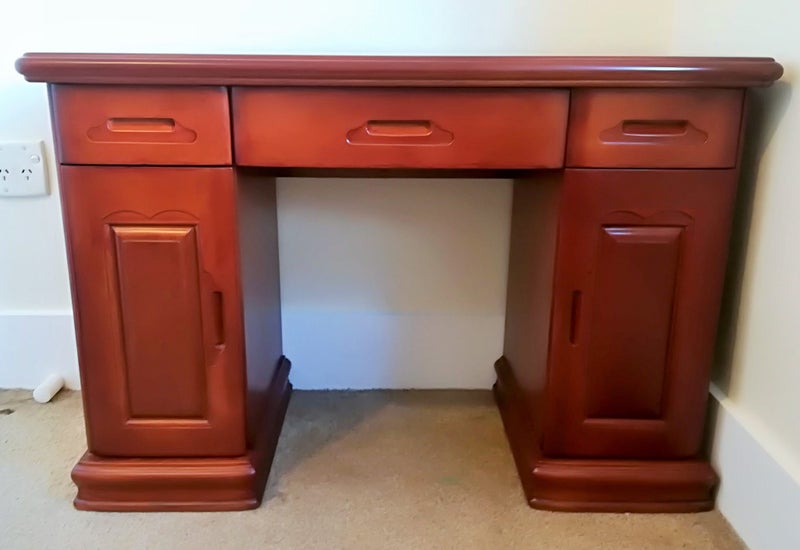 Desk - Tokoroa Carousel 2