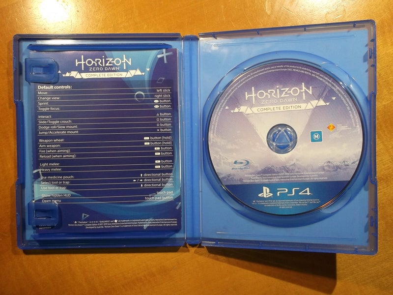 Horizon Zero Dawn Complete Edition - PS4 Game - Excellent Condition Carousel 2