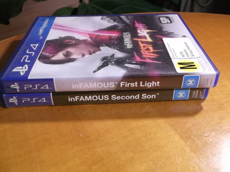 inFamous Bulk Buy / Bundle - PS4 x 2 Games - All VG Condition Carousel 1