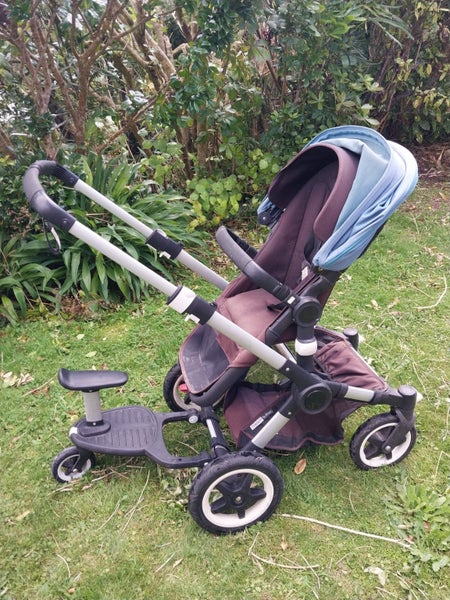 Bugaboo buffalo pram with extras (+adapter for maxi cosi +attachable scooter ) Carousel 1