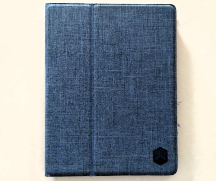 Apple Ipad Air Model A1474 Computer 16 GB Hard Drive Hand Held Tablet + Cover Carousel 8