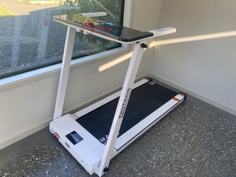 ProTrain Folding low profile treadmill65723634047875110