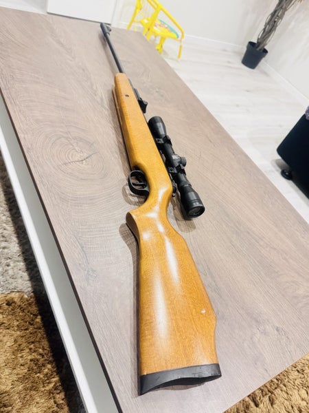 Air Rifle with 4x32 scope Carousel 1