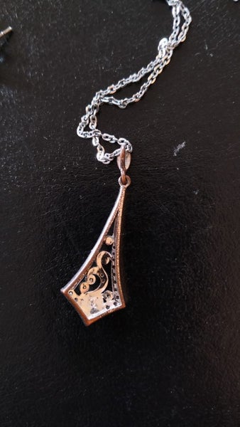 Old jewellery Carousel 10