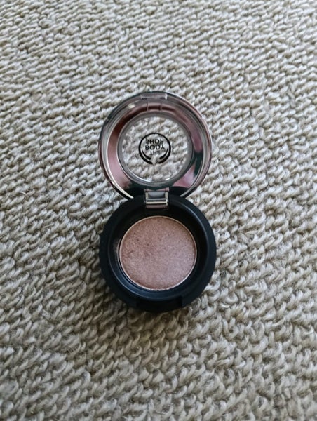 The Body Shop Pressed Matte Eyeshadow - Shade 07 (Brown Colour) - **USED ONCE** Carousel 1