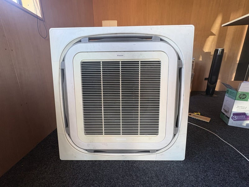 Daikin Cassette heat pump Carousel 2
