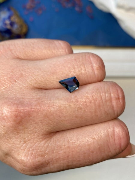$1RES ~ 1.54ct Blue Burmese Spinel - Showcase Gemstone $1400 RRP Carousel 2